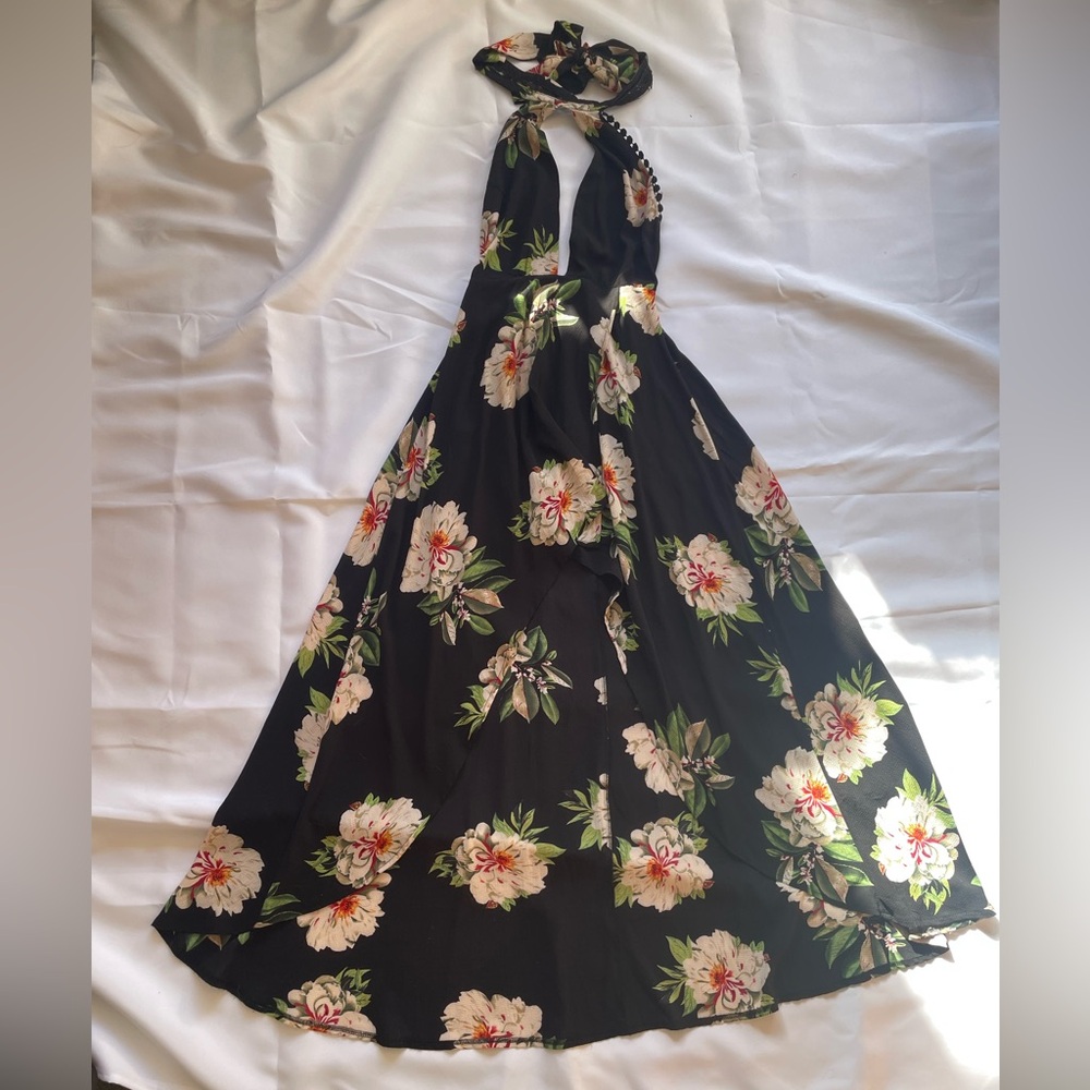 Black floral print high-low halter dress. Size small brand luxxel